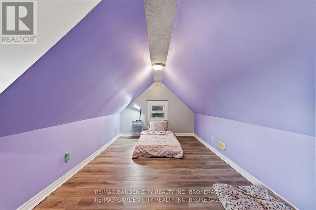 291 Alberta Street, Welland, Ontario  L3B 2W1 - Photo 15 - X12847842