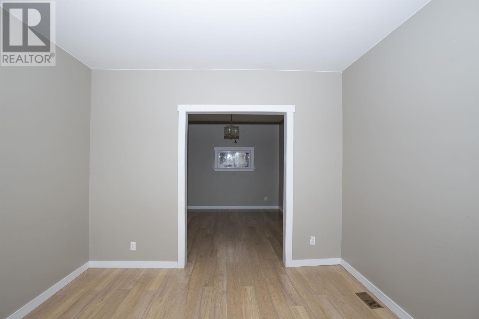 447 Vickers St N, Thunder Bay, Ontario  P7C 4B4 - Photo 9 - TB2600365