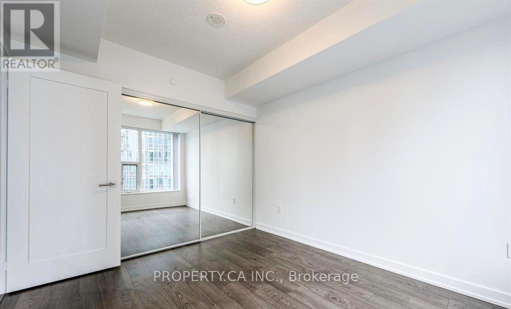 2109 - 10 York Street, Toronto, Ontario  M5J 0E1 - Photo 13 - C12805384