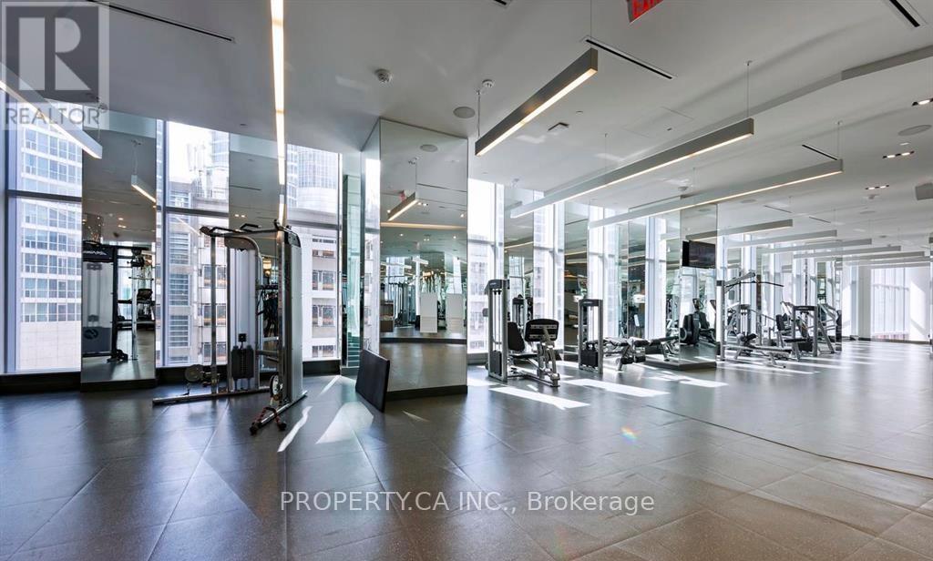 2109 - 10 York Street, Toronto, Ontario  M5J 0E1 - Photo 17 - C12805384