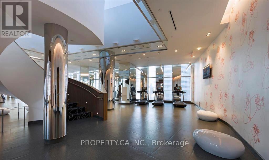 2109 - 10 York Street, Toronto, Ontario  M5J 0E1 - Photo 16 - C12805384