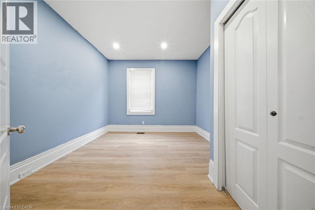 194 Brant Avenue, Brantford, Ontario  N3T 3H9 - Photo 10 - 40809822