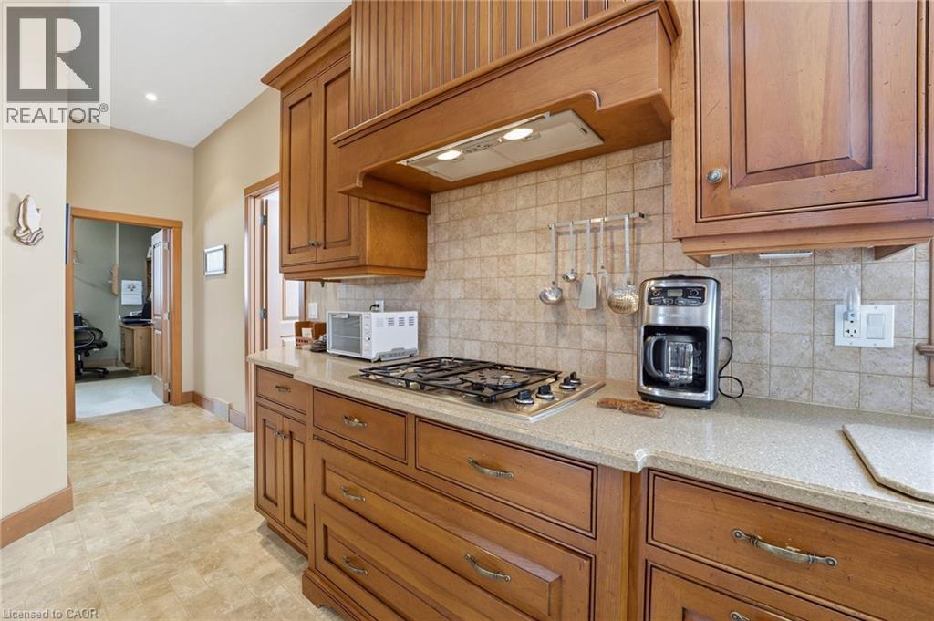 383 Parkside Drive, Hamilton, Ontario  L8B 0Y6 - Photo 10 - 40809593