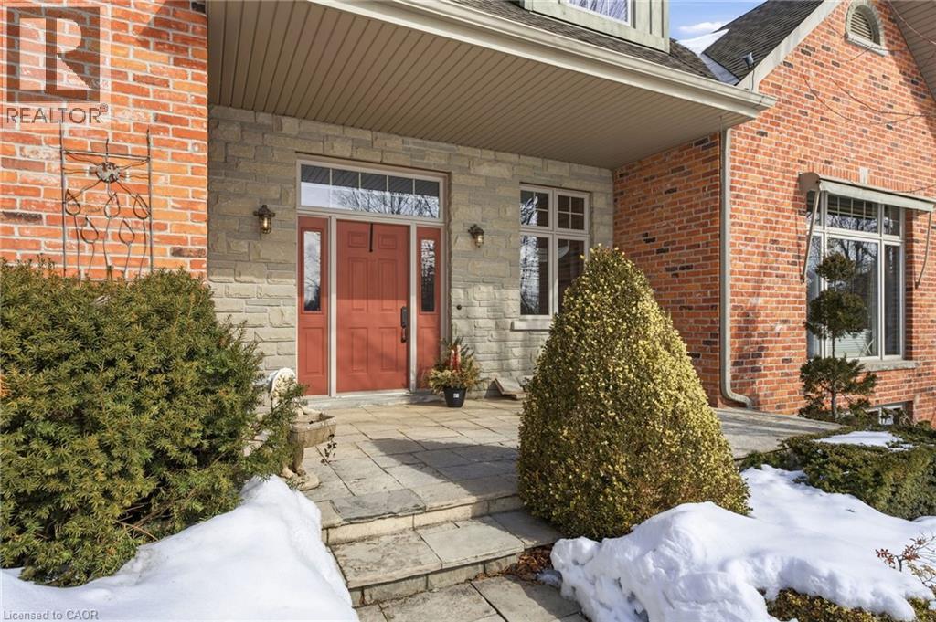 383 Parkside Drive, Hamilton, Ontario  L8B 0Y6 - Photo 3 - 40809593