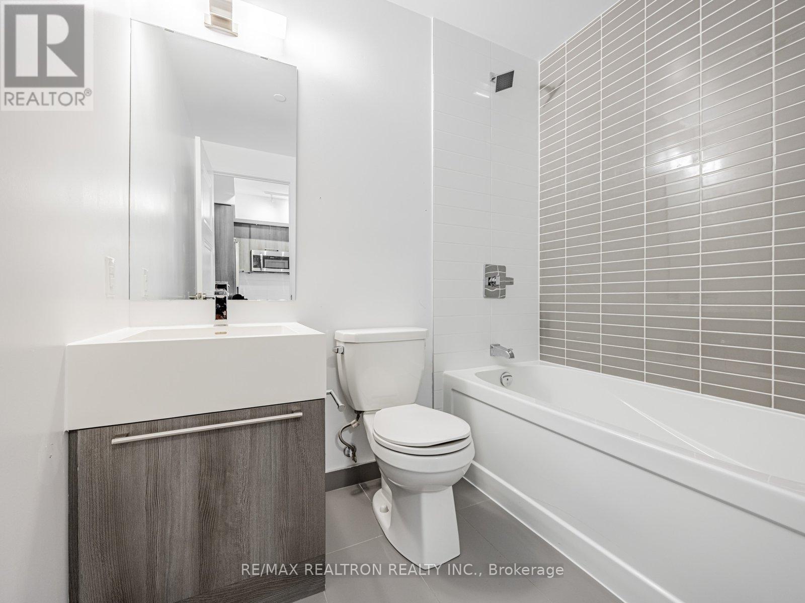 205 - 25 Neighbourhood Lane, Toronto, Ontario  M8Y 0C4 - Photo 23 - W12669284