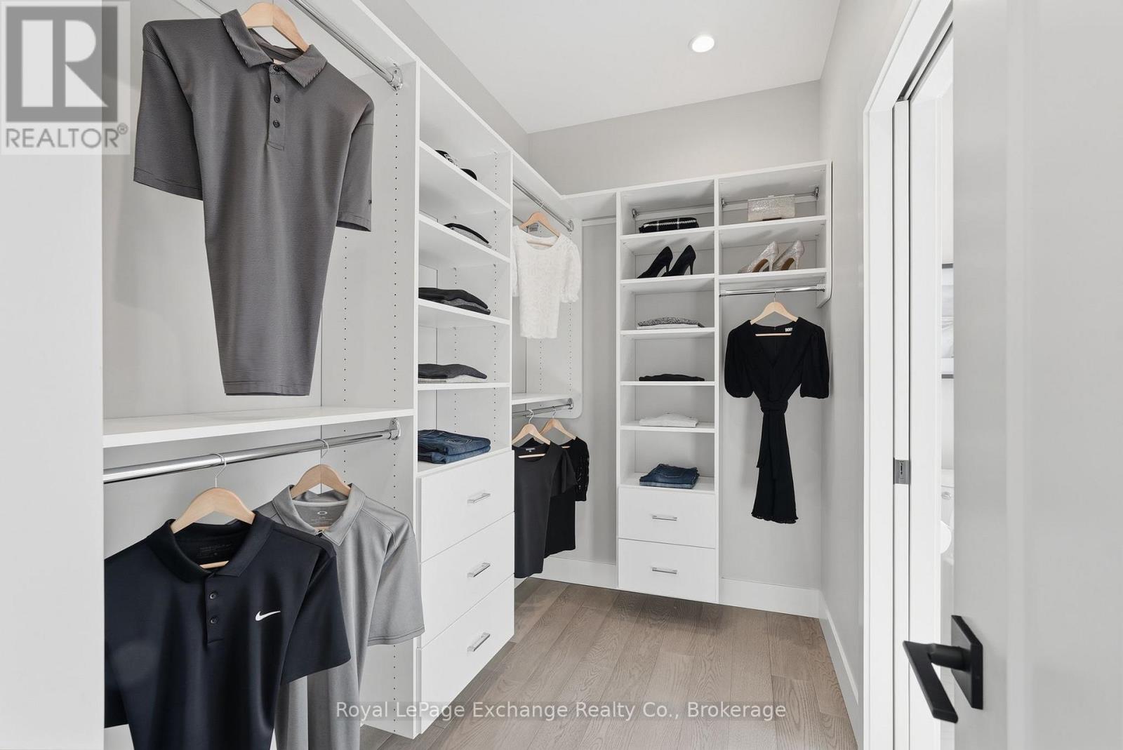 150 Louise Creek Crescent, West Grey, Ontario  N0G 1S0 - Photo 31 - X12847818