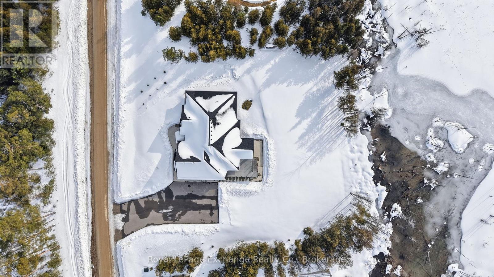 150 Louise Creek Crescent, West Grey, Ontario  N0G 1S0 - Photo 47 - X12847818