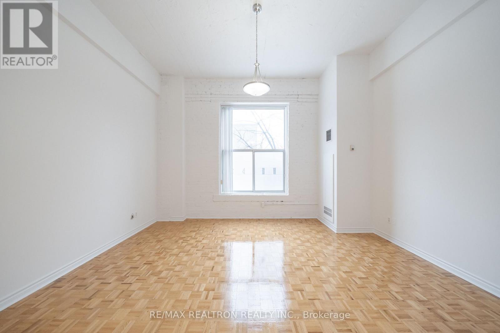 221 - 1401 DUPONT STREET, Toronto, Ontario