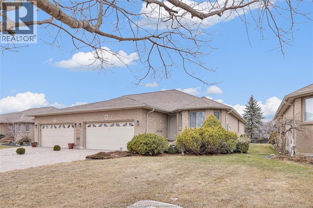 1036 IMPERIAL CRESCENT, Windsor, Ontario