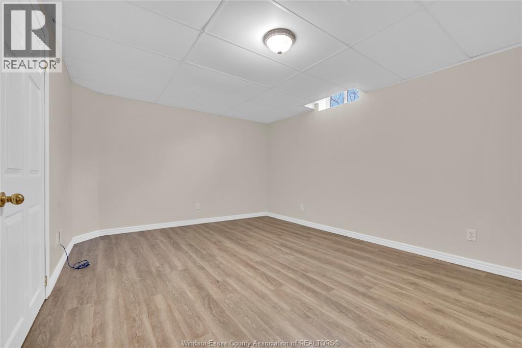 1036 Imperial Crescent, Windsor, Ontario  N9G 2T3 - Photo 10 - 26004537