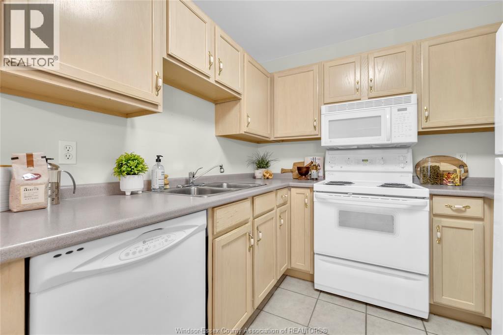 1036 Imperial Crescent, Windsor, Ontario  N9G 2T3 - Photo 19 - 26004537