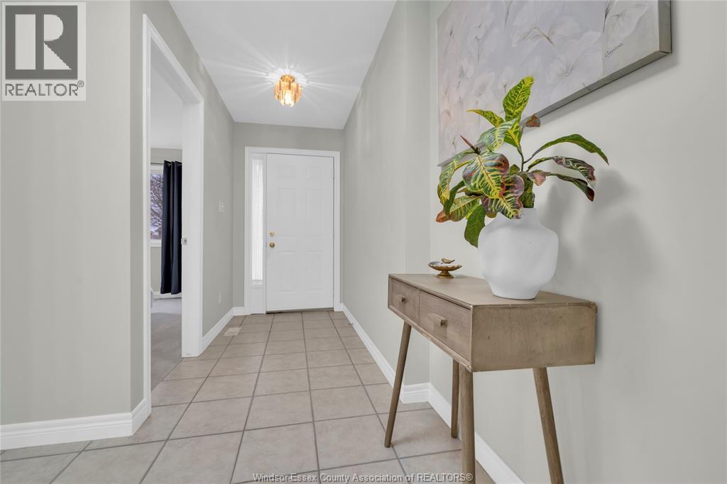 1036 Imperial Crescent, Windsor, Ontario  N9G 2T3 - Photo 29 - 26004537