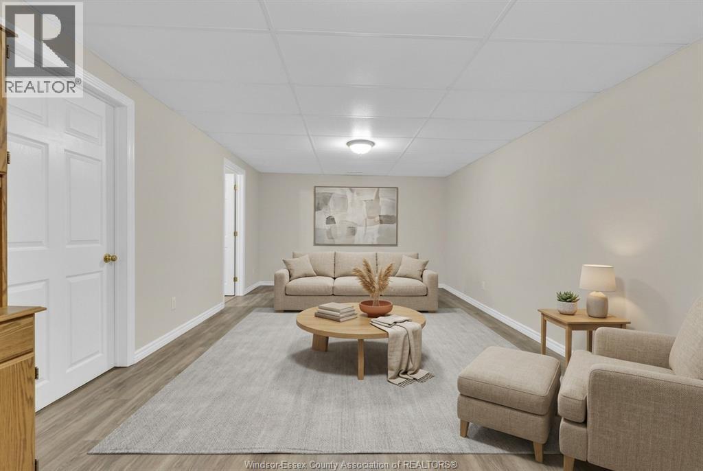 1036 Imperial Crescent, Windsor, Ontario  N9G 2T3 - Photo 43 - 26004537