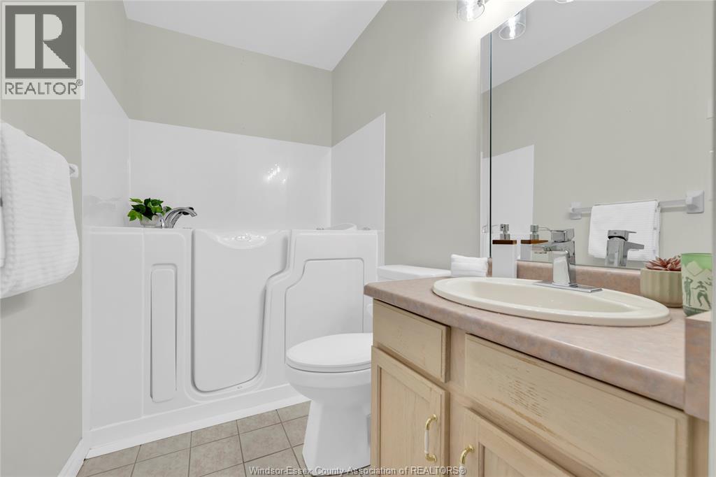 1036 Imperial Crescent, Windsor, Ontario  N9G 2T3 - Photo 33 - 26004537