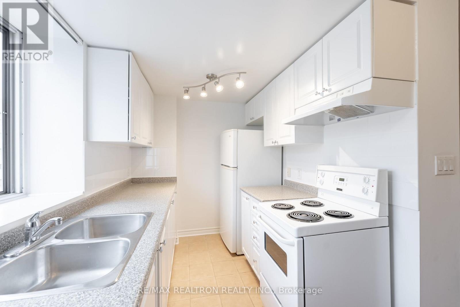 107 - 1407 Dupont Street, Toronto, Ontario  M6H 4J7 - Photo 7 - W12798860