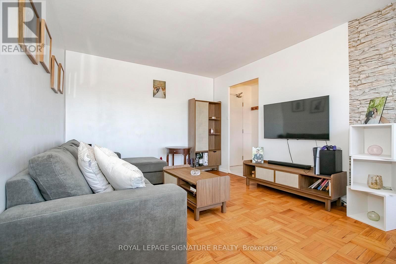 305 - 219 Wilson Avenue, Toronto, Ontario  M5M 3B2 - Photo 17 - C12847766