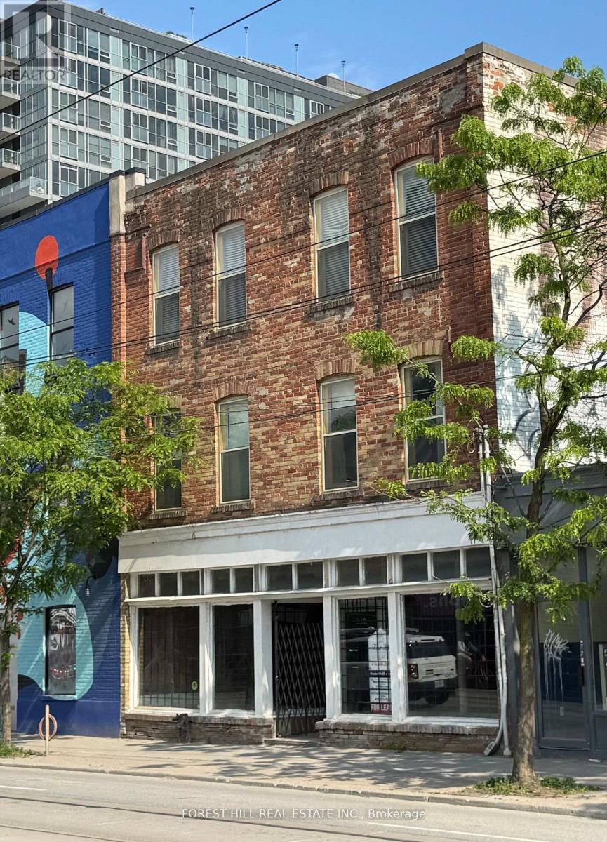 219 QUEEN STREET E Toronto (Moss Park), ON M5A 1S2