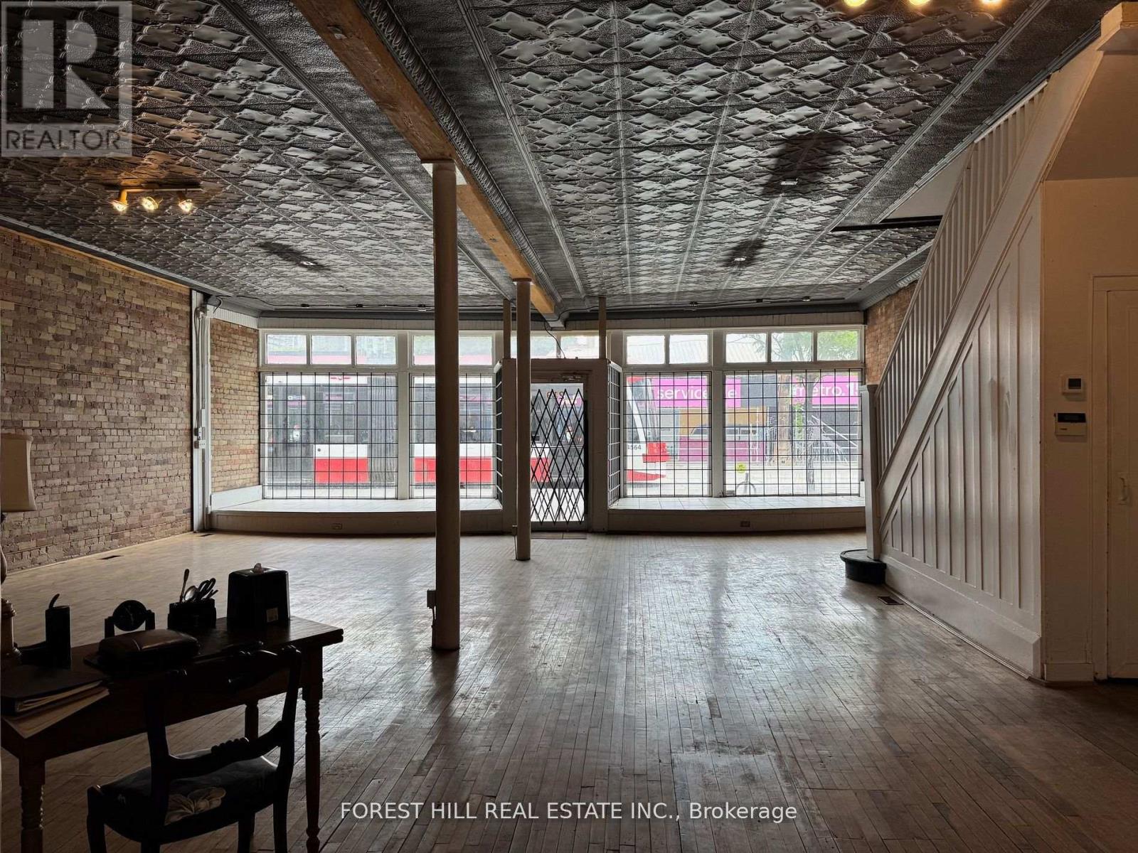 219 QUEEN STREET E Toronto (Moss Park), ON M5A 1S2