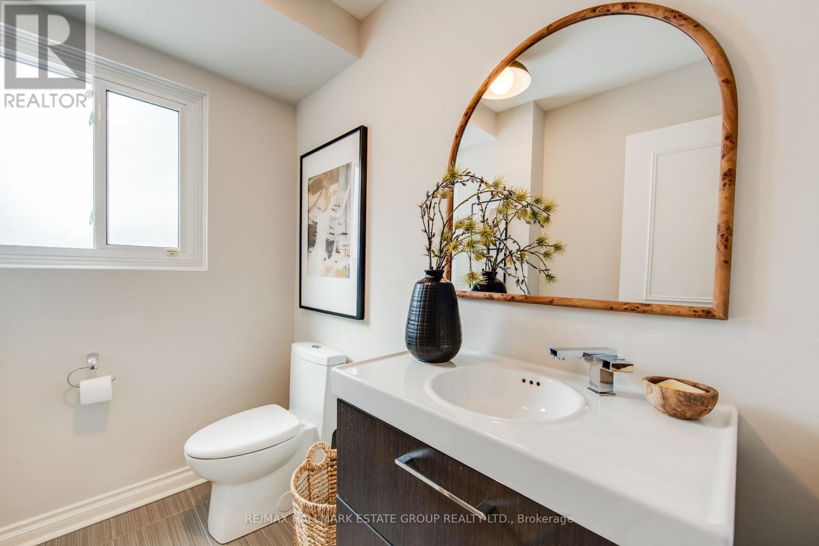 55 Longwood Drive, Toronto, Ontario  M3B 1T9 - Photo 17 - C12847776