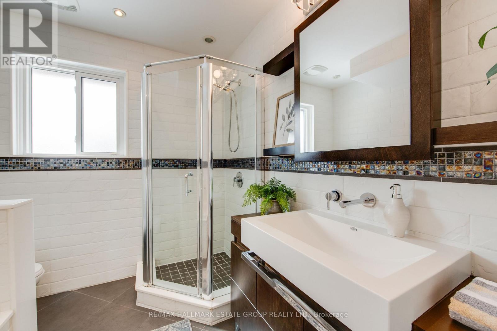 55 Longwood Drive, Toronto, Ontario  M3B 1T9 - Photo 27 - C12847776