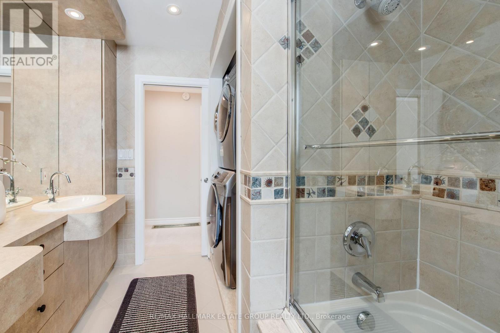 55 Longwood Drive, Toronto, Ontario  M3B 1T9 - Photo 34 - C12847776