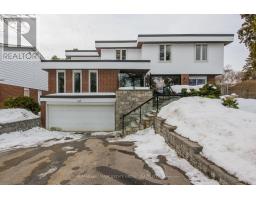 55 LONGWOOD DRIVE, Toronto, Ontario