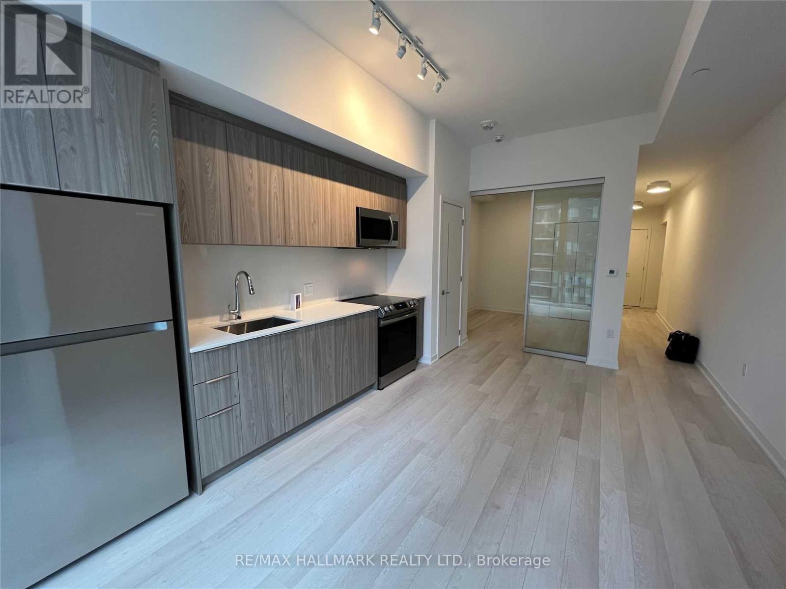 1908 - 357 King Street W, Toronto, Ontario  M5V 1K1 - Photo 4 - C12847858