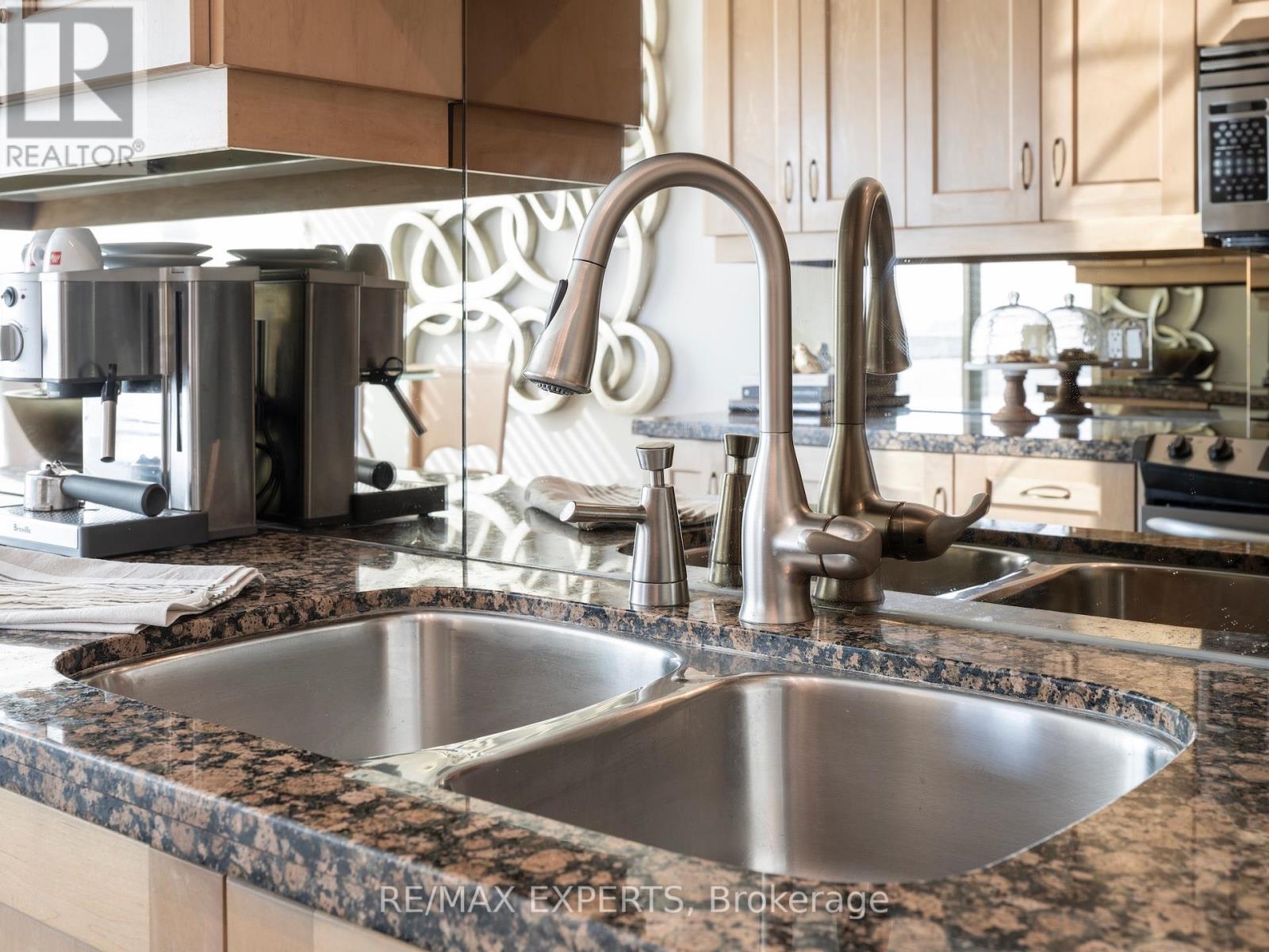 1008 - 319 Merton Street, Toronto, Ontario  M4S 1A5 - Photo 14 - C12847902