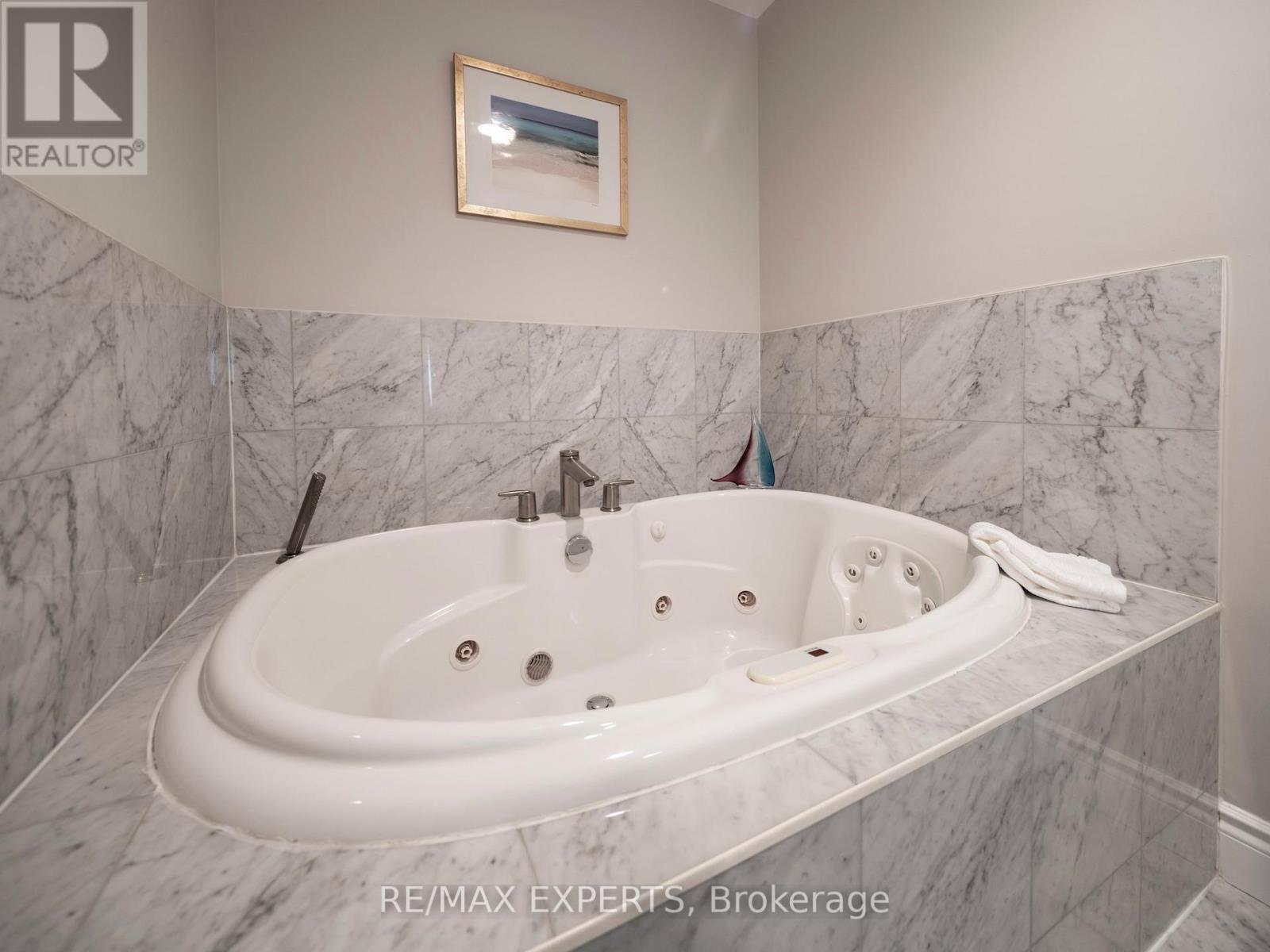 1008 - 319 Merton Street, Toronto, Ontario  M4S 1A5 - Photo 24 - C12847902