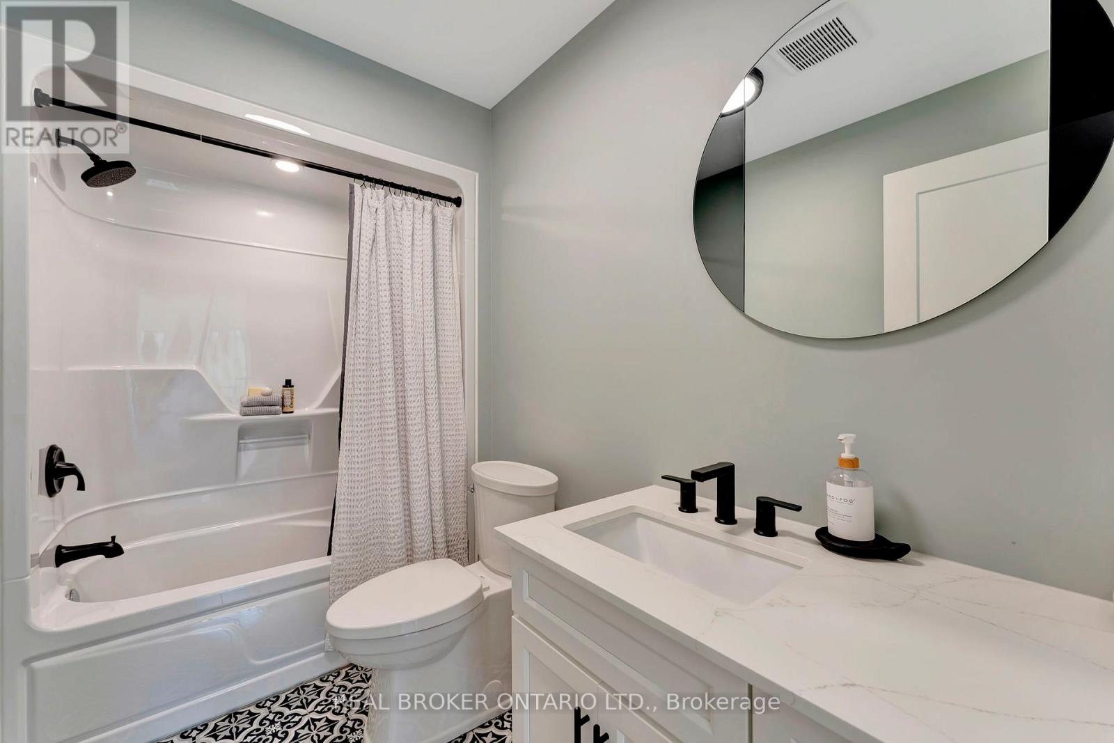 12200 Plank Line, Bayham, Ontario  N0J 1H0 - Photo 35 - X12408477