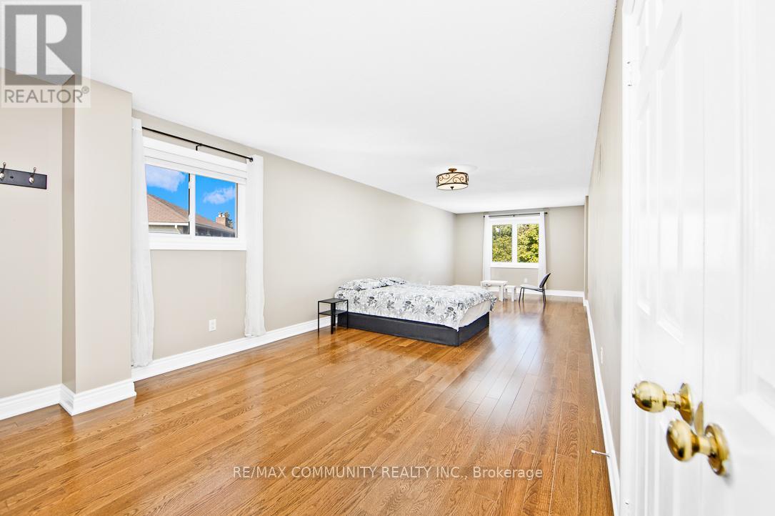 18 Winter Court, Whitby, Ontario  L1N 8Y2 - Photo 17 - E12847940