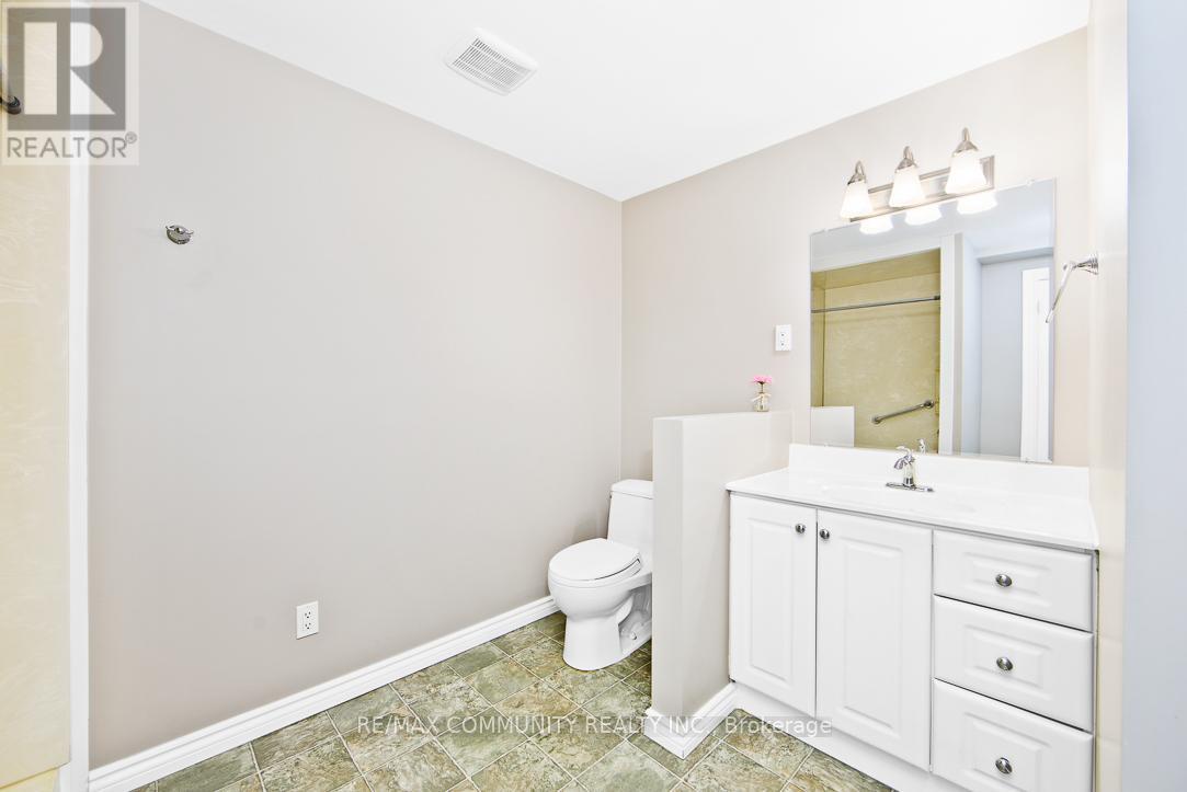 18 Winter Court, Whitby, Ontario  L1N 8Y2 - Photo 31 - E12847940