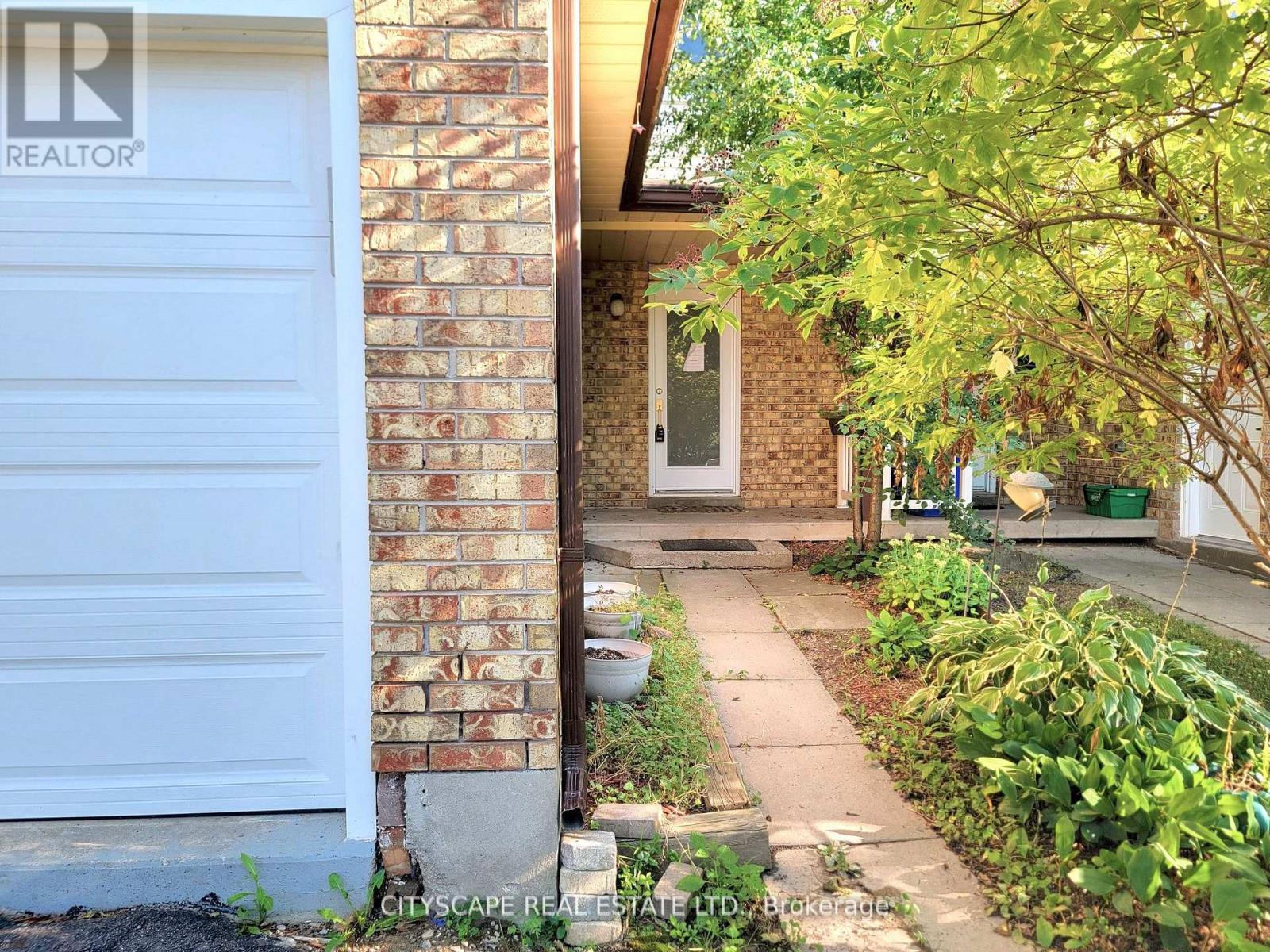 15 Hartsfield Drive, Clarington, Ontario  L1E 1M8 - Photo 5 - E12847944