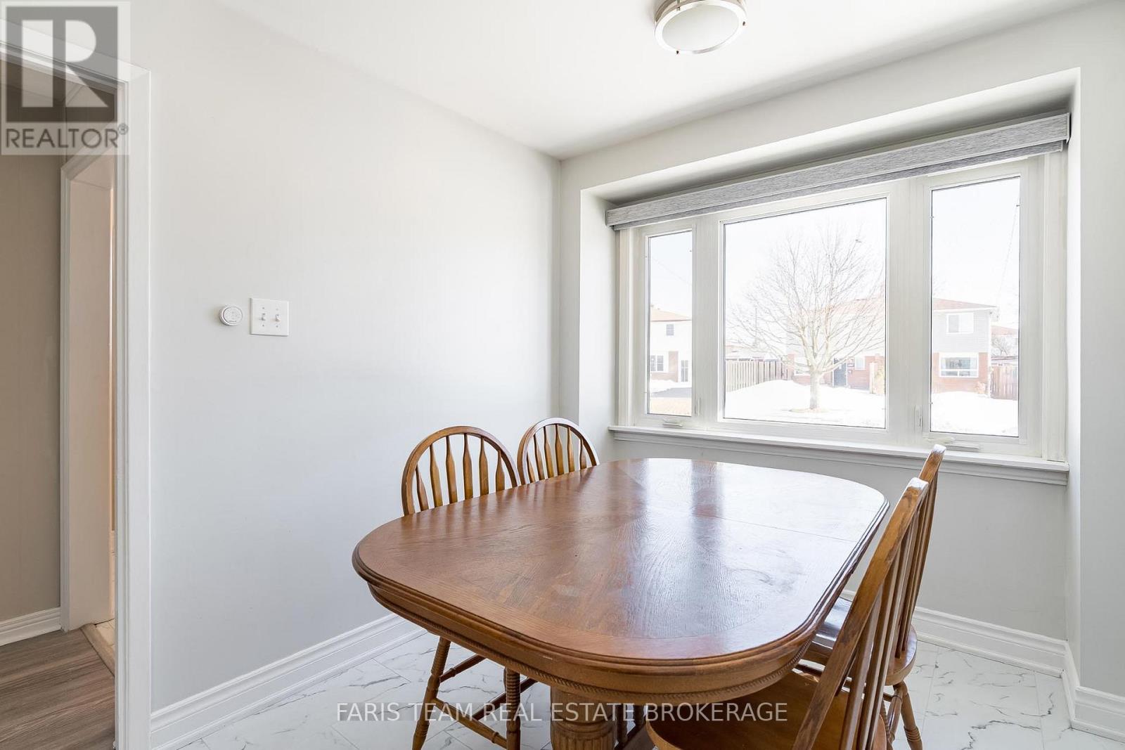 1358 Tremblay Street, Oshawa, Ontario  L1J 3X5 - Photo 11 - E12847970