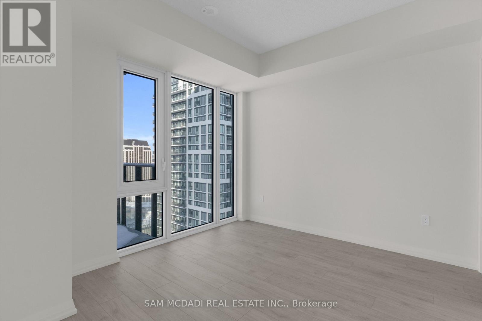 809 - 27 Korda Gate, Vaughan (Vellore Village), Ontario  L4K 0P6 - Photo 11 - N12847914