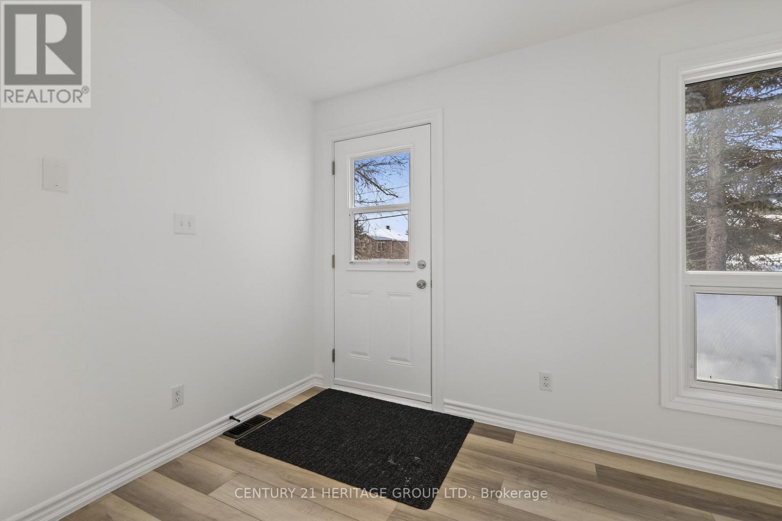 854 9th Line, Innisfil, Ontario  L9S 3Y8 - Photo 11 - N12847918