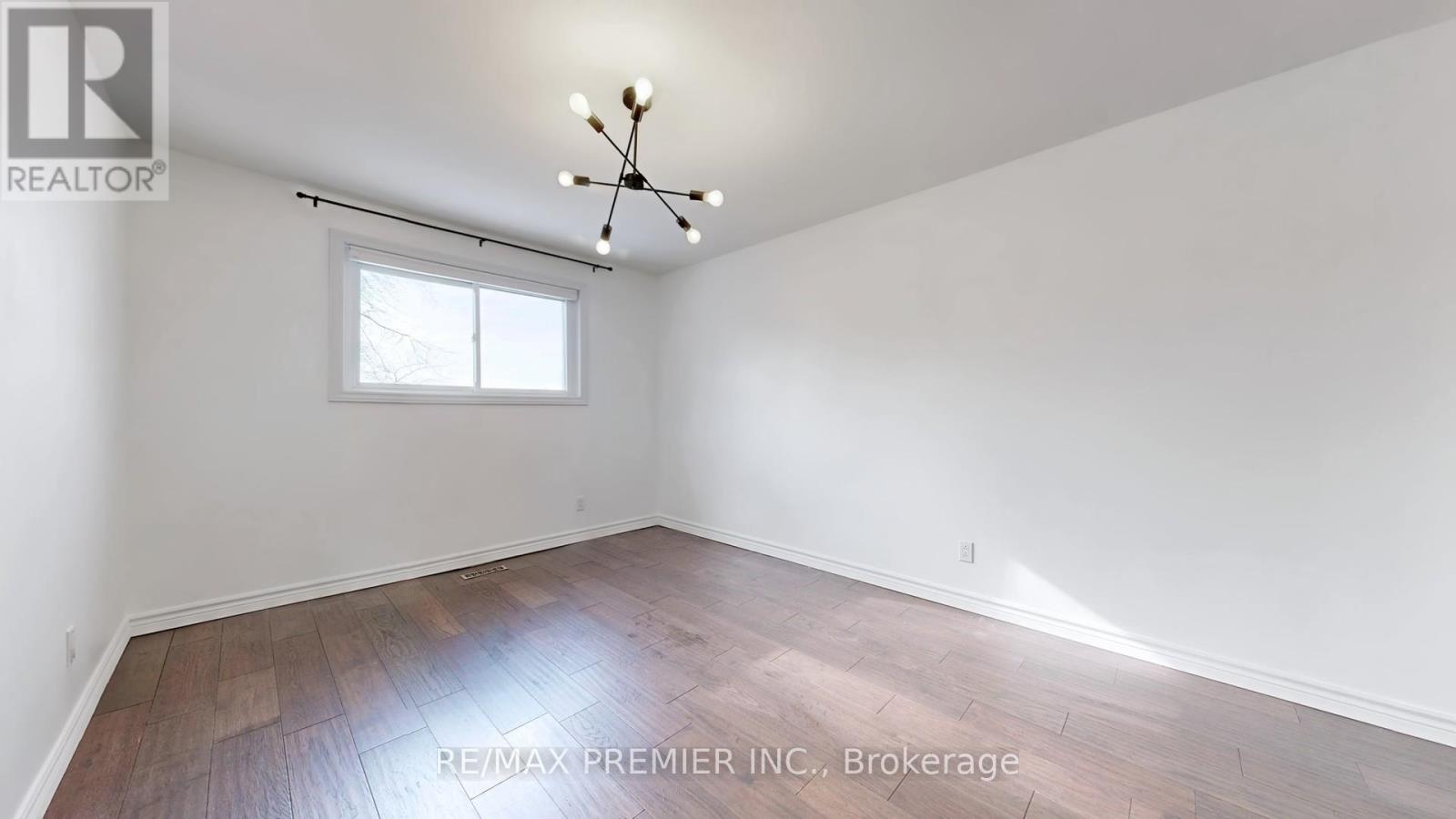 742 Beman Drive, Newmarket, Ontario  L3Y 4Z2 - Photo 29 - N12847942