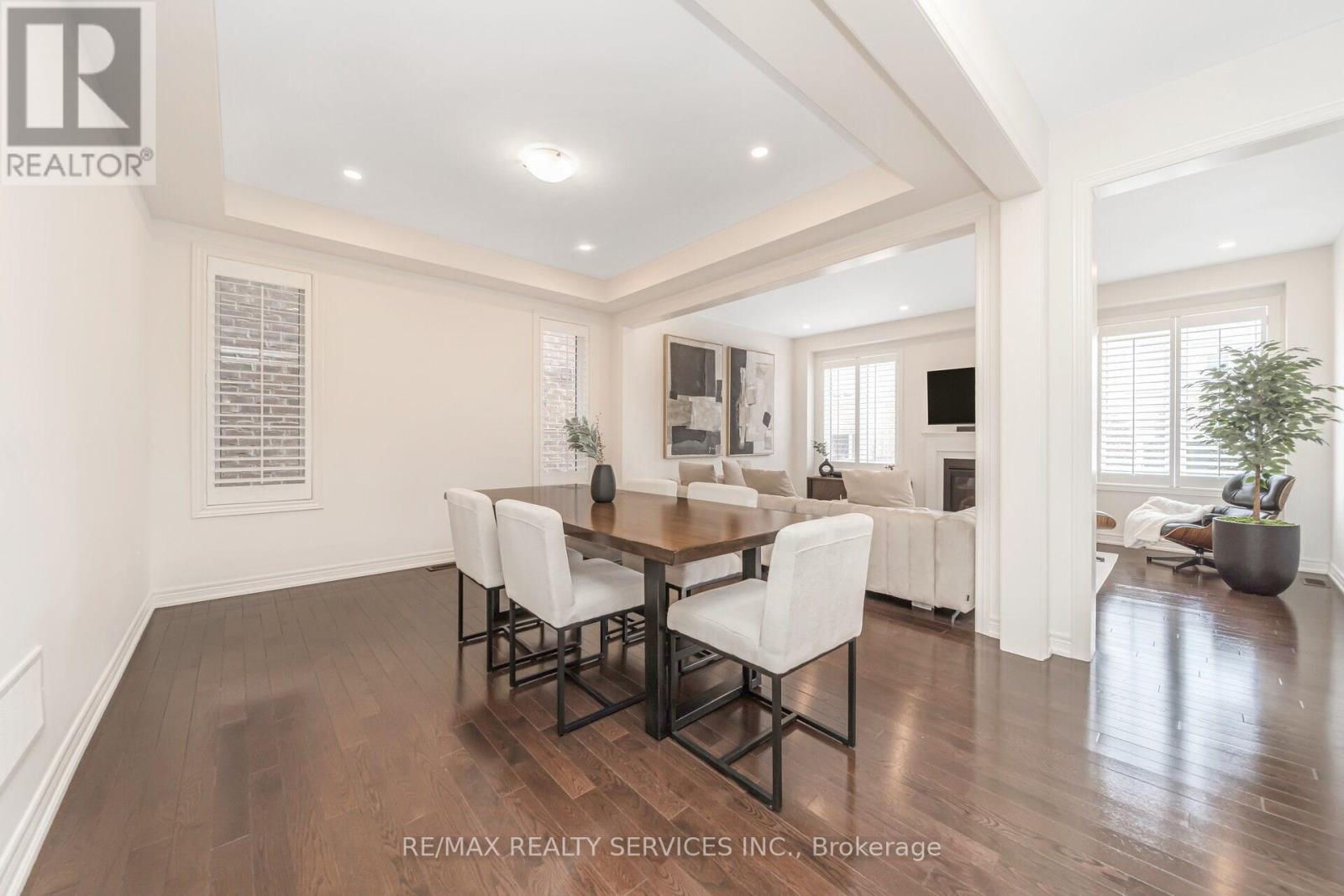 564 Mactier Drive, Vaughan, Ontario  L4H 4T9 - Photo 15 - N12847968