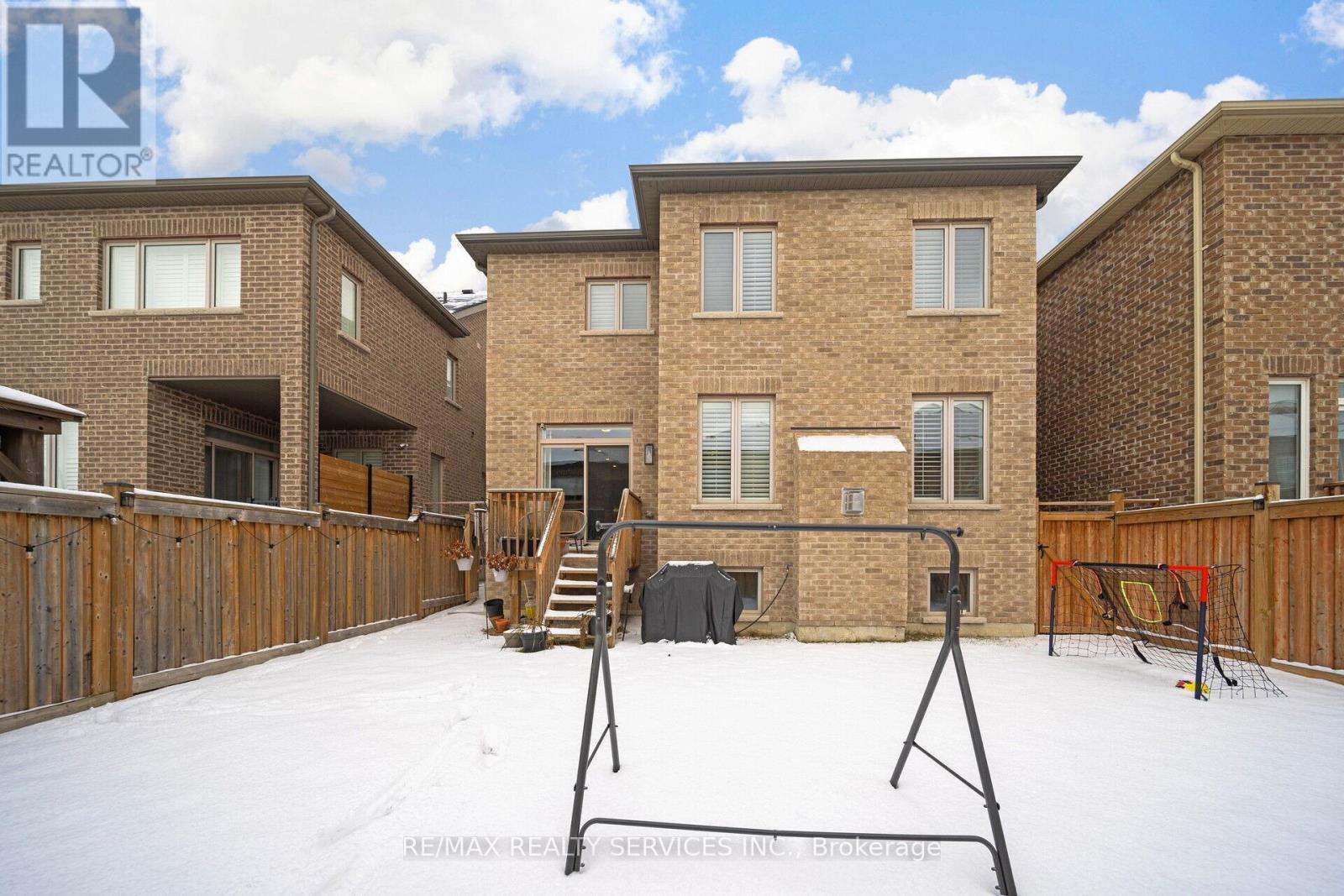 564 Mactier Drive, Vaughan, Ontario  L4H 4T9 - Photo 45 - N12847968