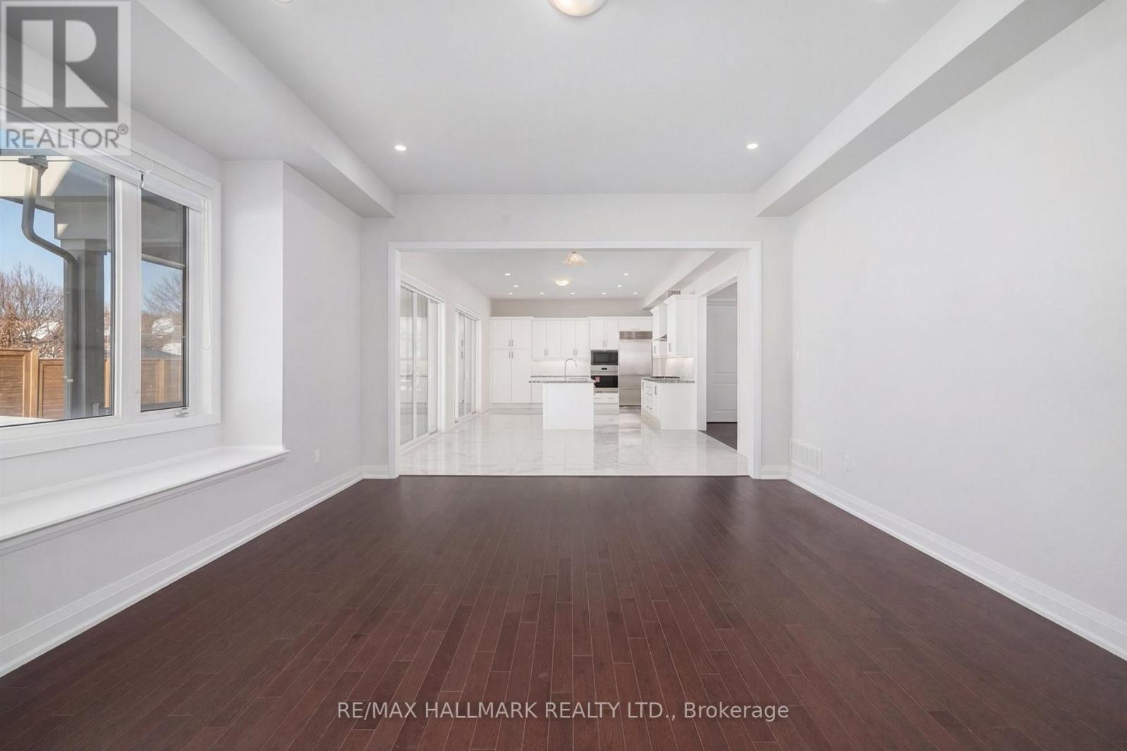 6 Dennis Reed Court, Aurora, Ontario  L4G 4A5 - Photo 15 - N12847996