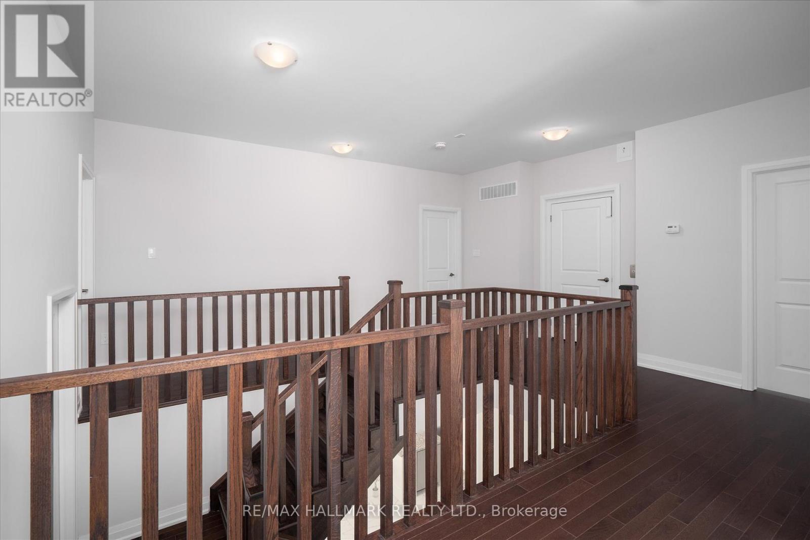 6 Dennis Reed Court, Aurora, Ontario  L4G 4A5 - Photo 28 - N12847996