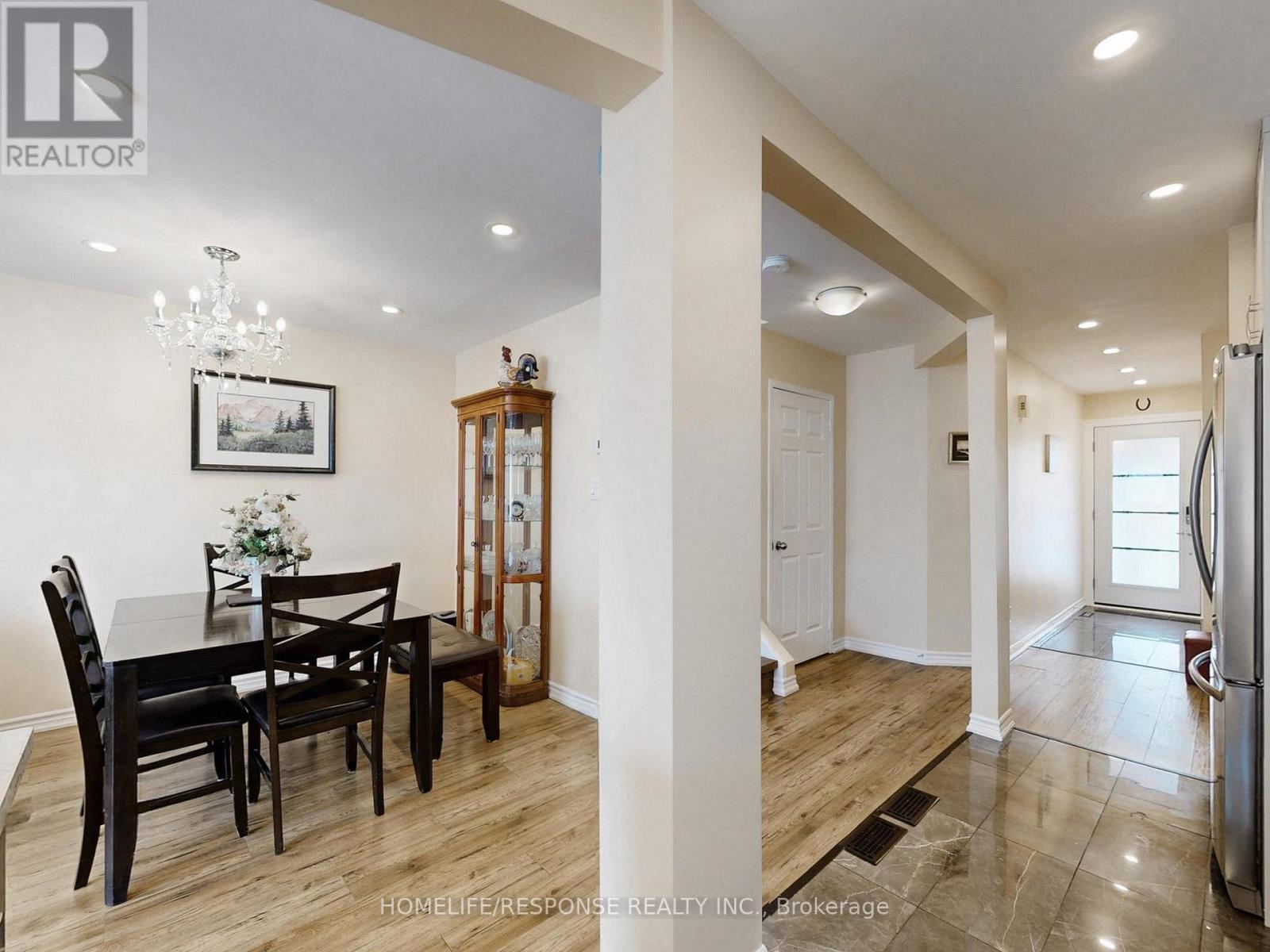 5134 Lampman Avenue, Burlington, Ontario  L7L 6L1 - Photo 13 - W12846550