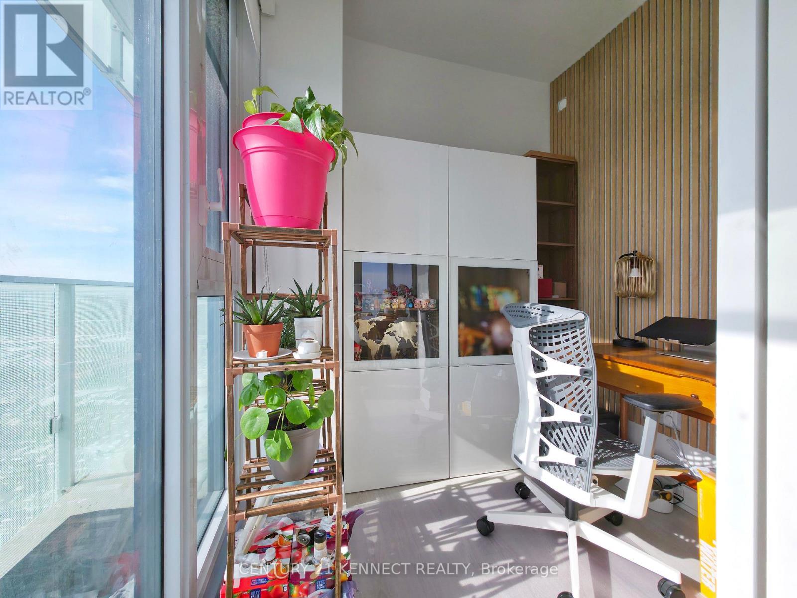 5609 - 3883 Quartz Road, Mississauga, Ontario  L5B 0M4 - Photo 3 - W12847326