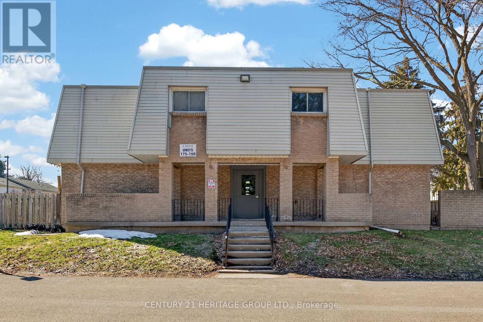 182 - 17 Old Pine Trail, St. Catharines, Ontario  L2M 6P9 - Photo 3 - X12643142