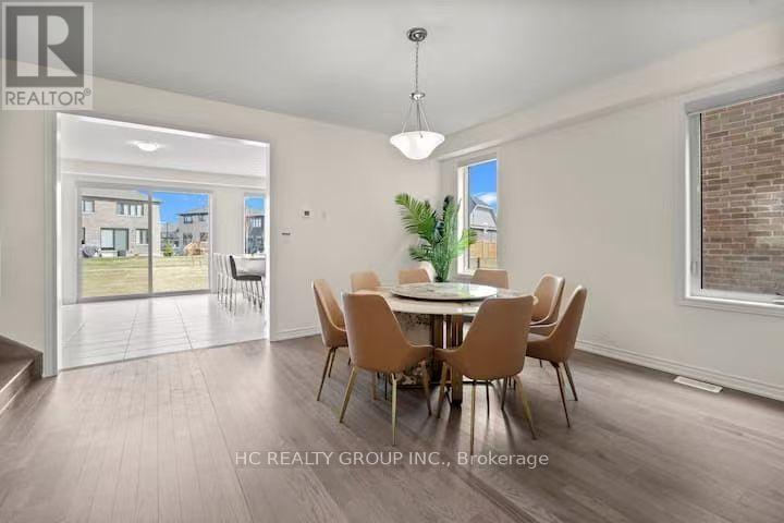 165 Rosanne Circle, Wasaga Beach, Ontario  L9Z 0N1 - Photo 6 - S12847788