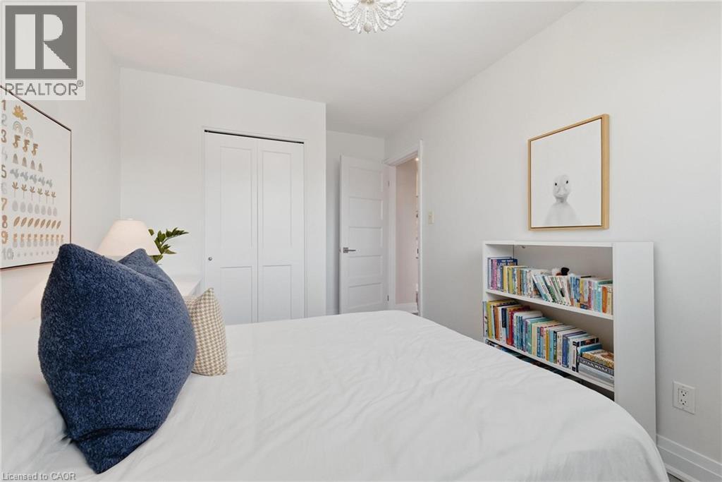 362 Roselawn Place, Waterloo, Ontario  N2L 5P1 - Photo 22 - 40809597