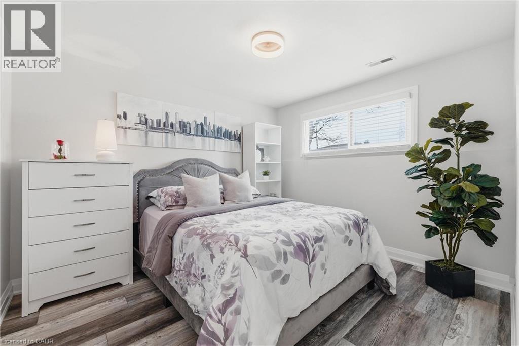 362 Roselawn Place, Waterloo, Ontario  N2L 5P1 - Photo 26 - 40809597