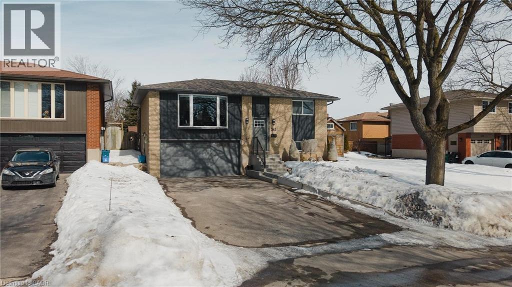 362 Roselawn Place, Waterloo, Ontario  N2L 5P1 - Photo 34 - 40809597