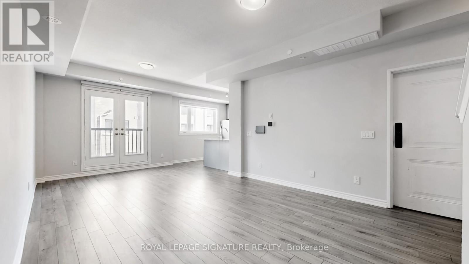 310 - 349 Wheat Boom Drive, Oakville, Ontario  L6H 7X5 - Photo 6 - W12847786