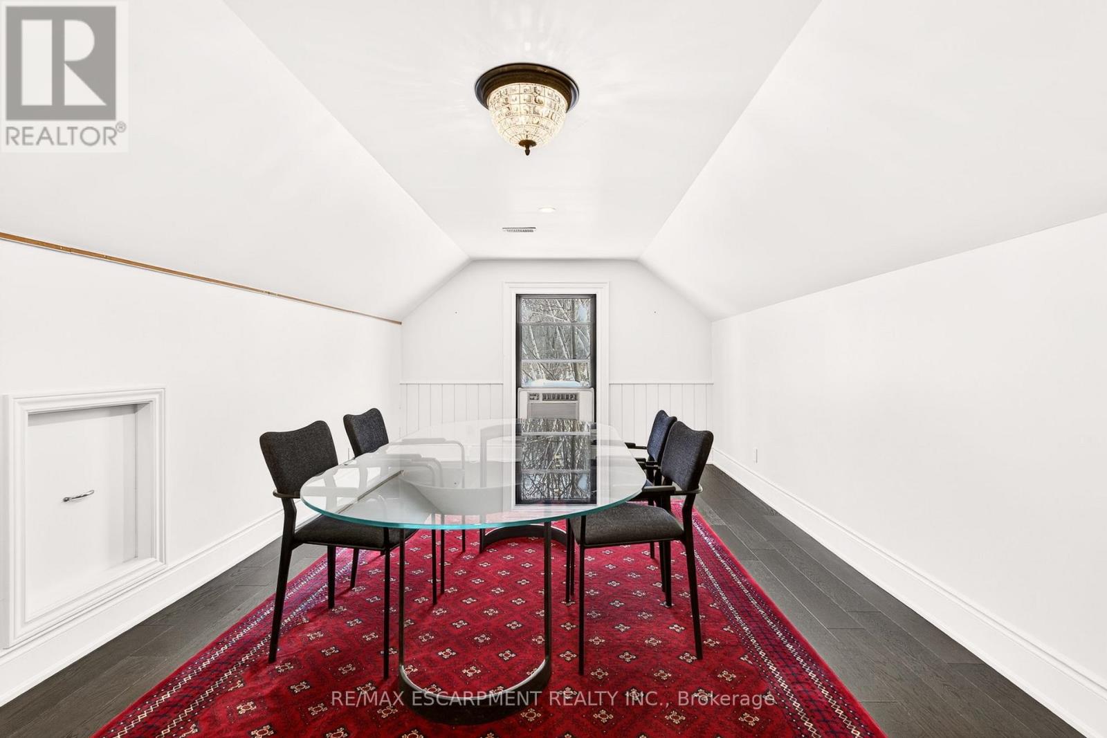 2129 Highview Drive, Burlington, Ontario  L7P 0P2 - Photo 17 - W12847832